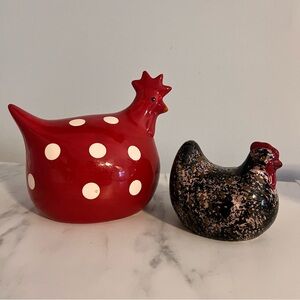Vintage La Dolce Vita Hen Red Dot Black Spongeware Set Of Two Rooster